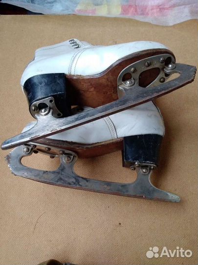 Детские коньки