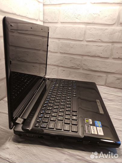 Мощный ноут с SSD/500GB/intel i5/8GB Oзу/GeForce