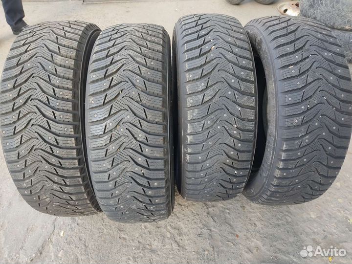 Kumho WinterCraft SUV Ice WS31 225/60 R17 99H
