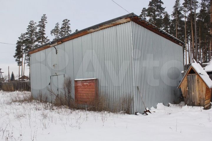 Производственная база, 835. м²