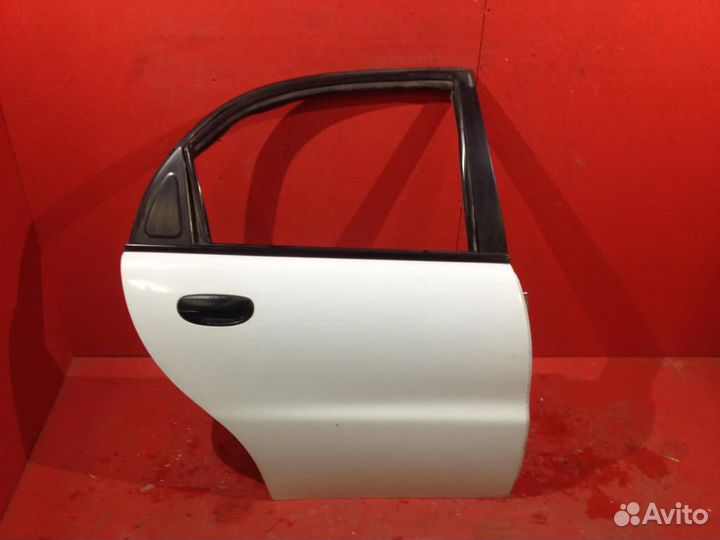 Дверь задняя правая Шевроле Ланос цвет белый