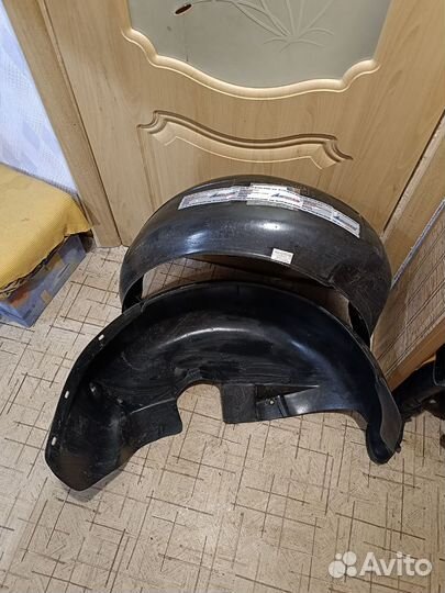 Подкрылки Mitsubishi Lancer X