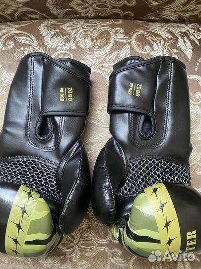 Боксерские перчатки детские 8 oz