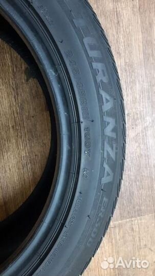Bridgestone Turanza ER300 245/45 R18
