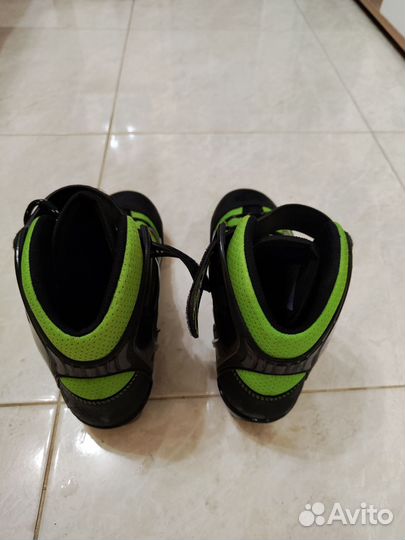 Ботинки для лыжероллеров