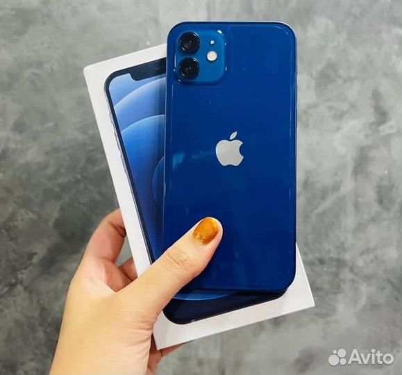 iPhone 12, 64 ГБ