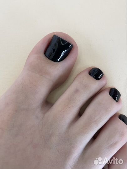 Маникюр Педикюр наращивание ногтей