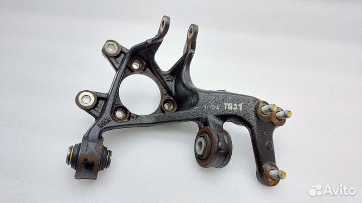 Кулак поворотный задний левый Hyundai Sonata DN