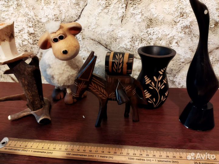 Фигурки из сандала