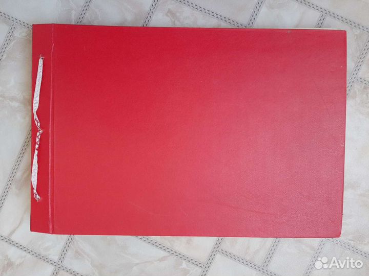 Старинный альбом для фотографий