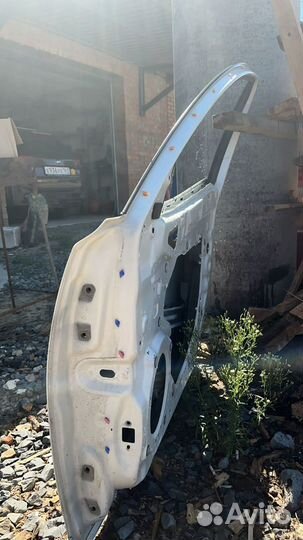 Дверь передняя правая Mazda 3 BM