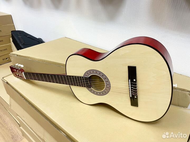 Гитара новая