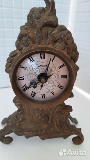 Часы настольные Маяк