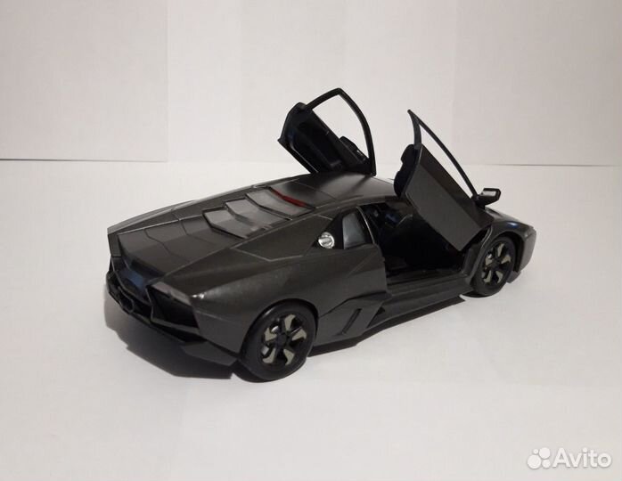 Lamborghini Reventon 1:24
