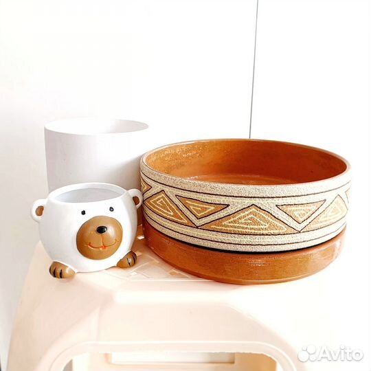 Горшок и кашпо