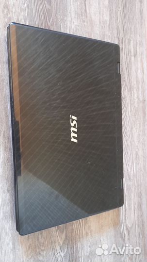 Ноутбук msi
