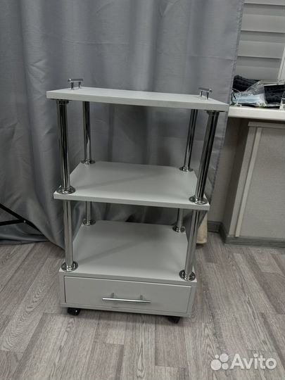 Этажерка тележка косметологическая