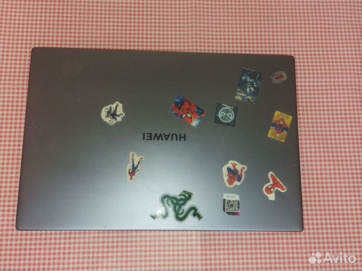 Huawei matebook d 14