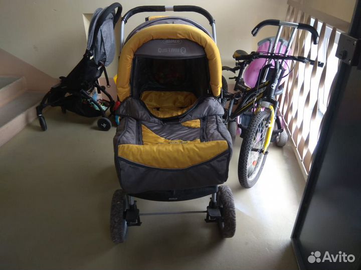 Детская коляска