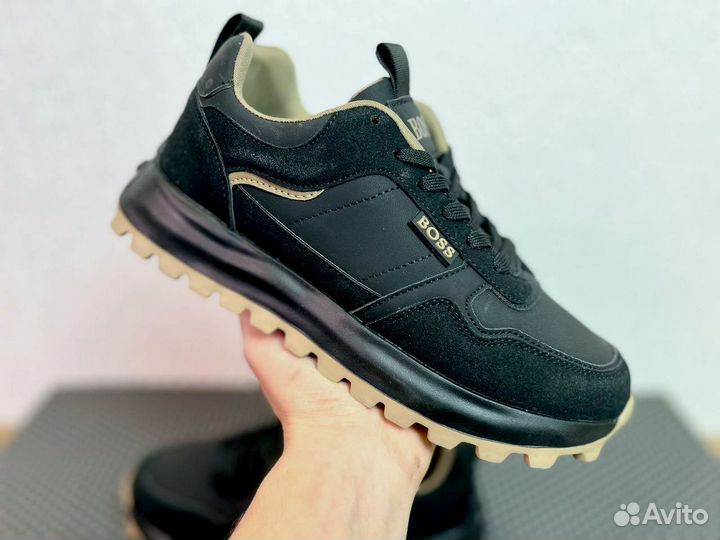 Кроссовки Boss качественные