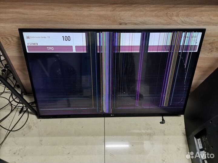 Телевизор LG 43LJ500V (Разбор)(По запчастям)