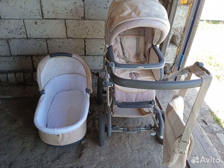 Детская коляска трансформер 3 в 1