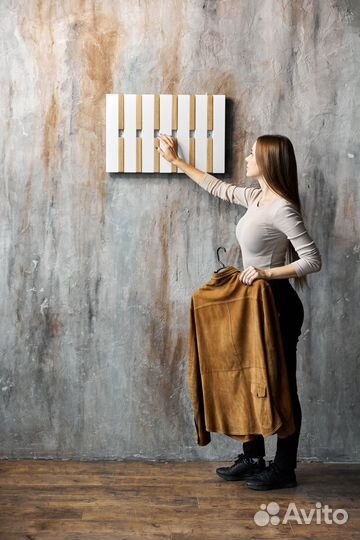 Вешалка деревянная настенная, Серая