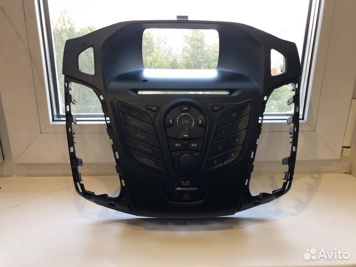 Рамка магнитолы ford focus 3