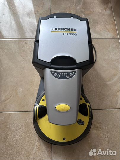 Робот пылесос Karcher RC3000