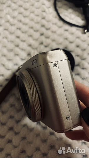 Fujifilm xf10 gold