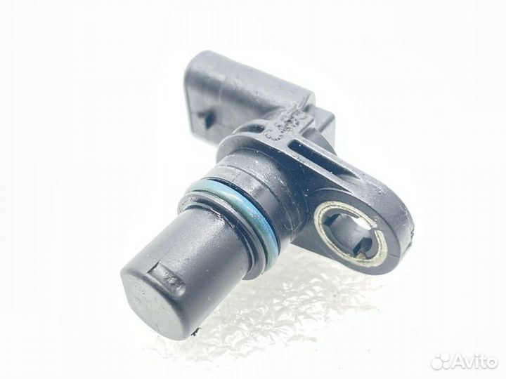 Датчик положения распредвала Audi A4 B8 2.0 CDN