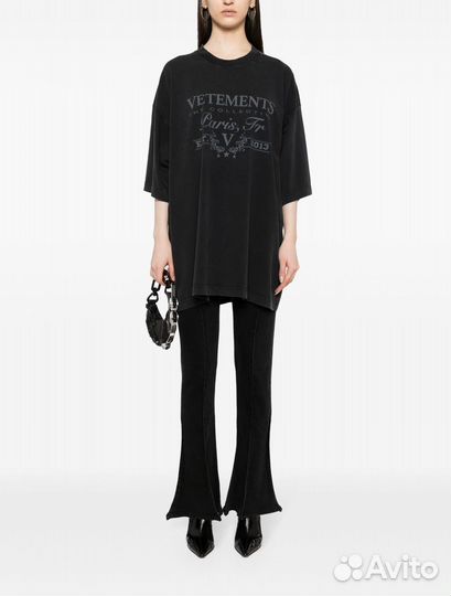 Футболка vetements