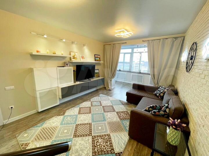 3-к. квартира, 127 м², 10/10 эт.