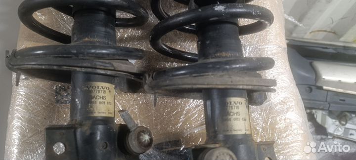 Стойки передние xc90