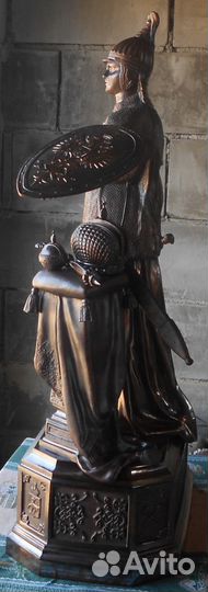 Кабинетная скульптура 