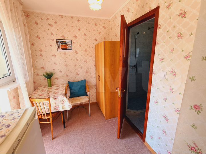 Комната 15 м², 2/2 эт.