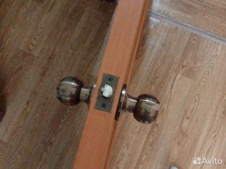 Дверь межкомнатная