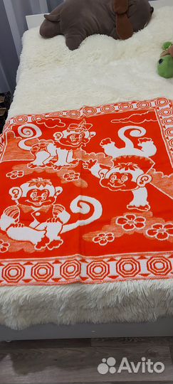 Продам детские одеяла