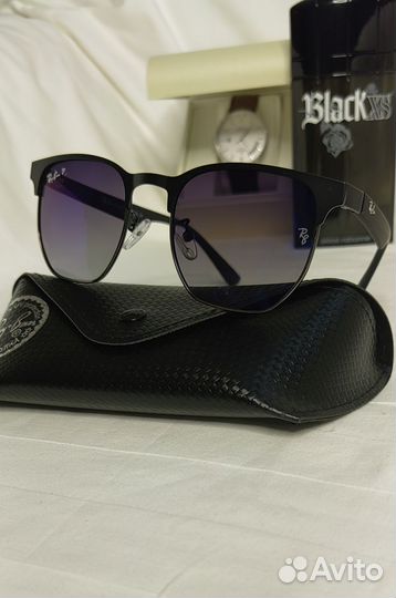 Солнцезащитные очки Ray ban