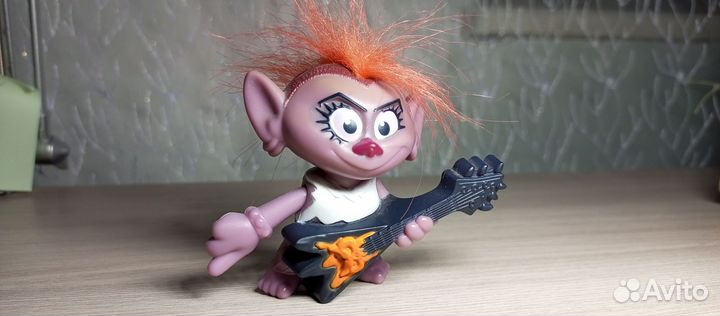 Игрушка из коллекции McDonald's 2020