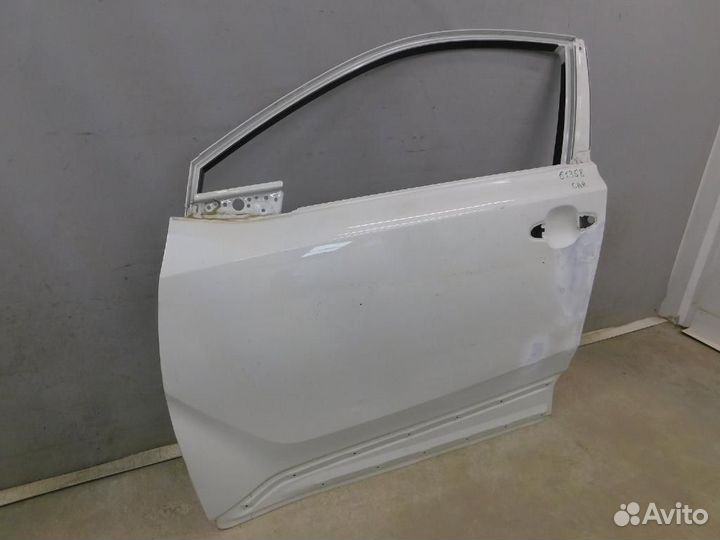 Дверь передняя левая Toyota C-HR