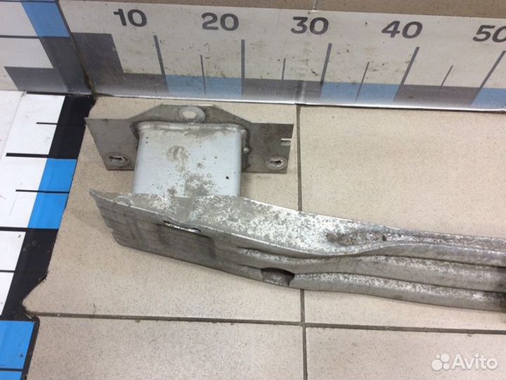 Усилитель заднего бампера Opel Astra J A14NET 2012