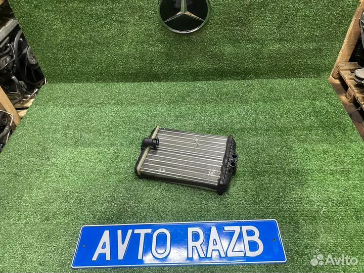 Радиатор печки на Мерседес w210 w220