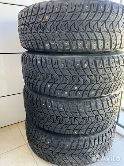 Michelin Agilis X-Ice North 185/65 R15