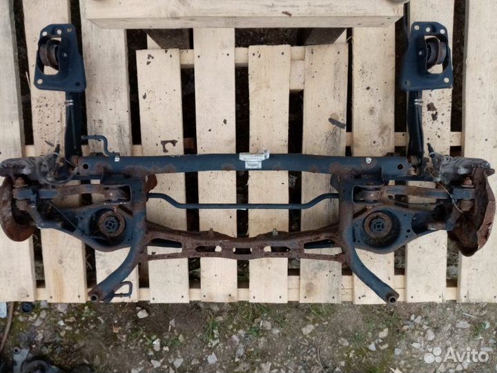 Балка подвески задняя Audi A3