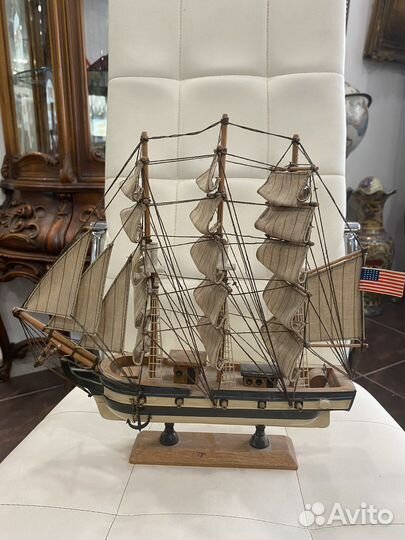 Деревянный корабль