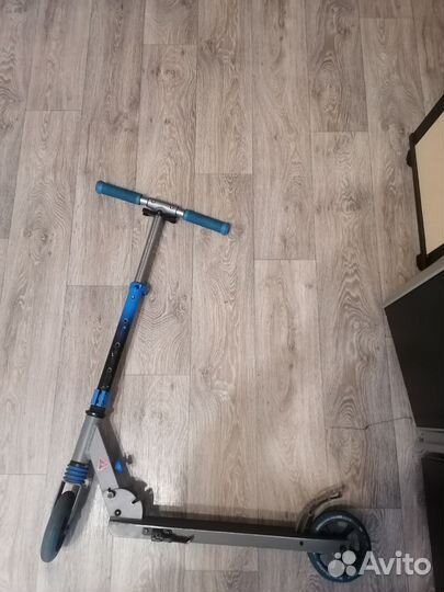 Самокат крепкий, складной