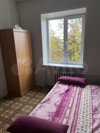 Комната 17 м² в 9-к., 4/5 эт.