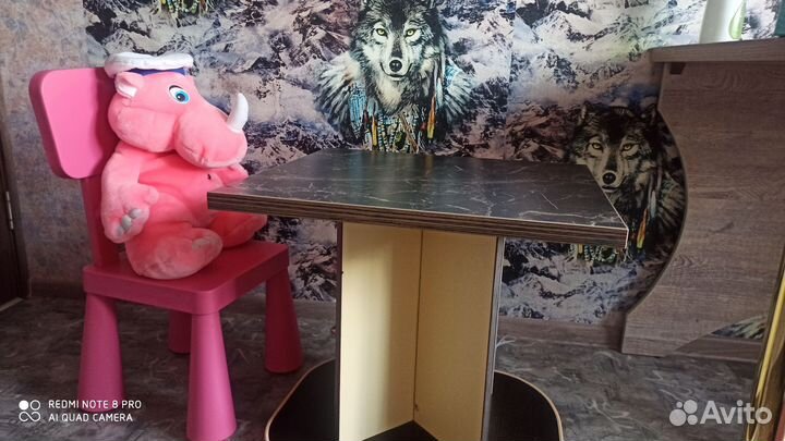 Детский стол и стул IKEA