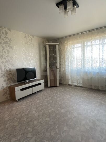 2-к. квартира, 50 м², 3/9 эт.
